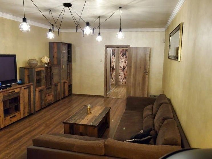 Дава се под наем Двустаен апартамент в София, Изгрев - 85 кв.м за 969 € - Снимка #2