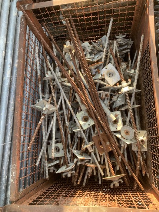 Шпилки за кофраж колплект