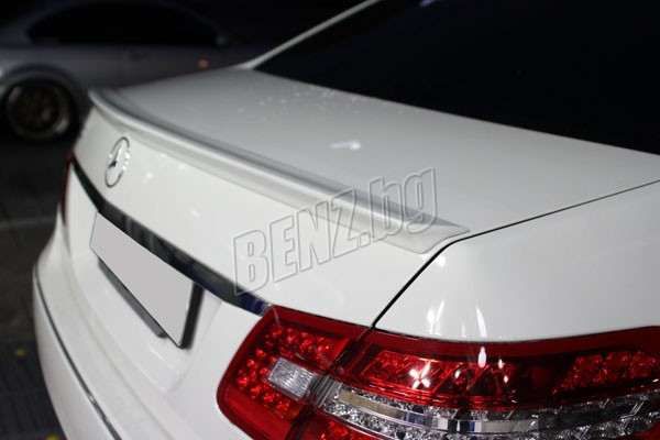 Спойлер AMG-Style за багажника на Mercedes W212 E class spoiler bagajn