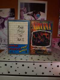 Casete cu Pink Floyd si Nirvana