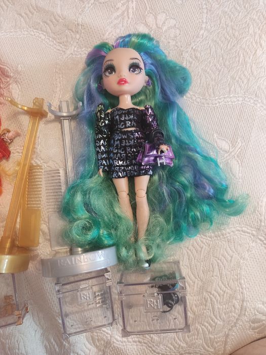 Финално намаление! Rainbow high holly and laurel кукли