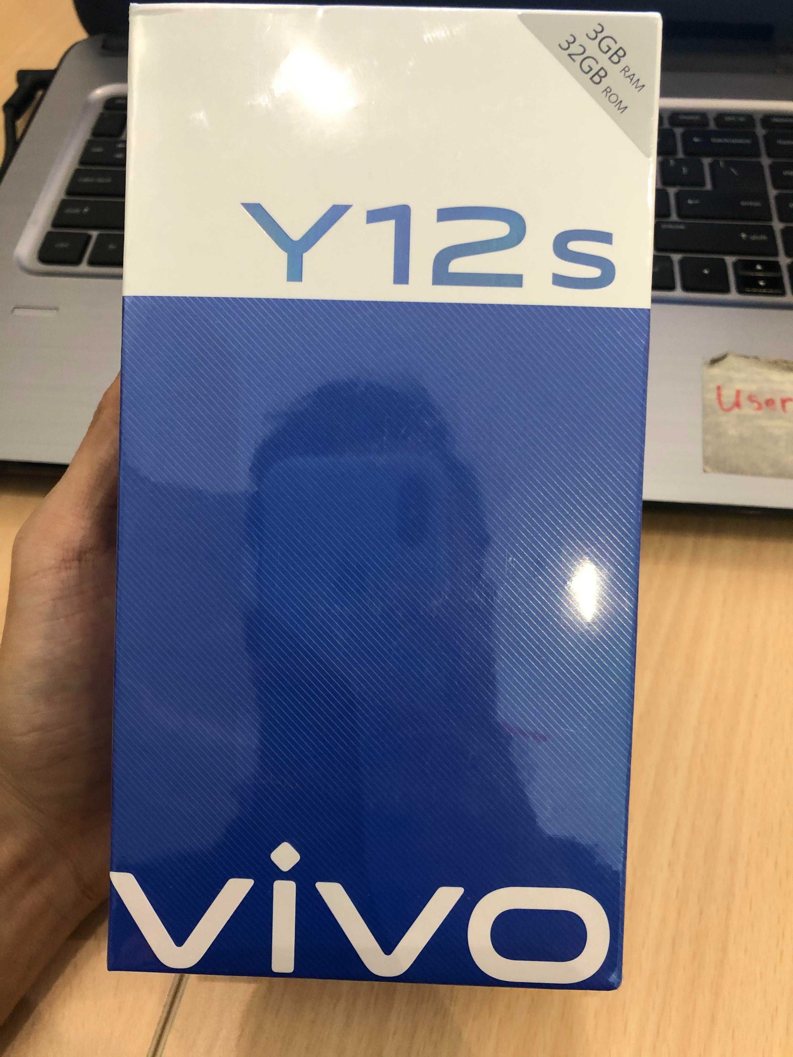Продаётся новый Vivo Y12s