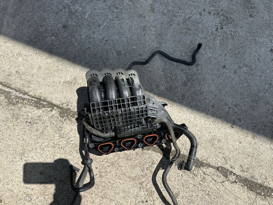 Всмукателен колектор за 1.4i CGG Фолксваген,Сеат,Шкода след 2009г.!