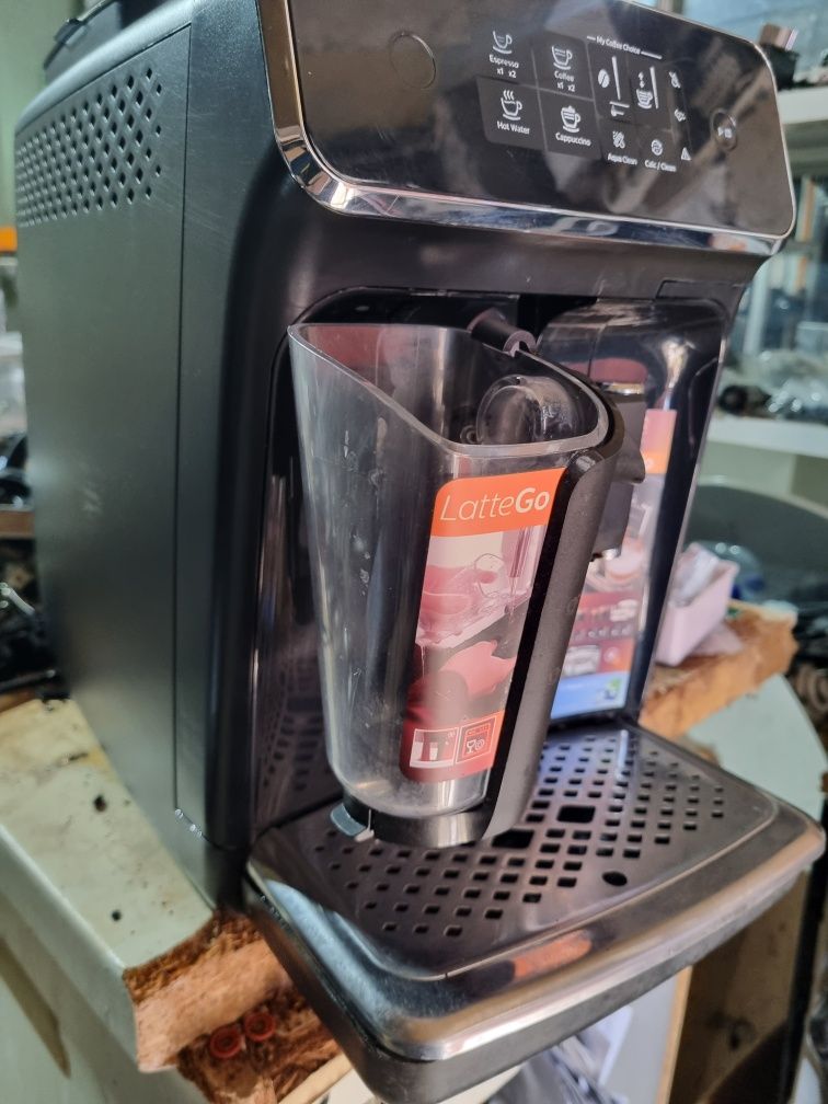 Каферобот Philips LatteGo кафеавтомат еспресо кафемашина