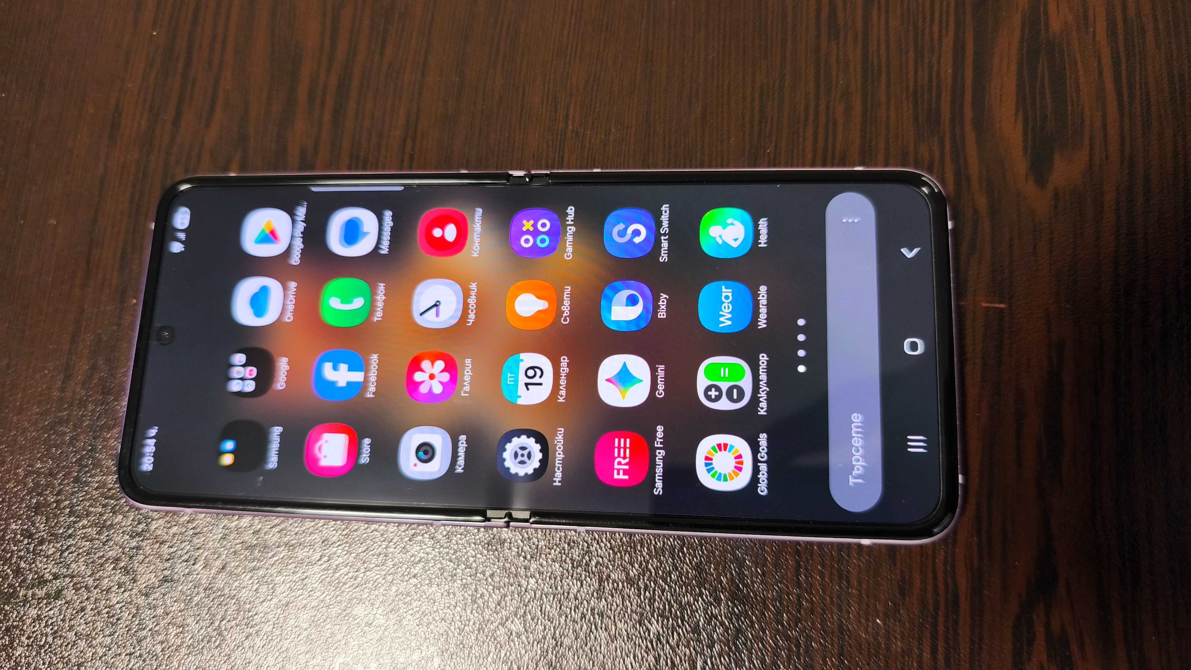 Телефон Samsung Z flip 3, 5G