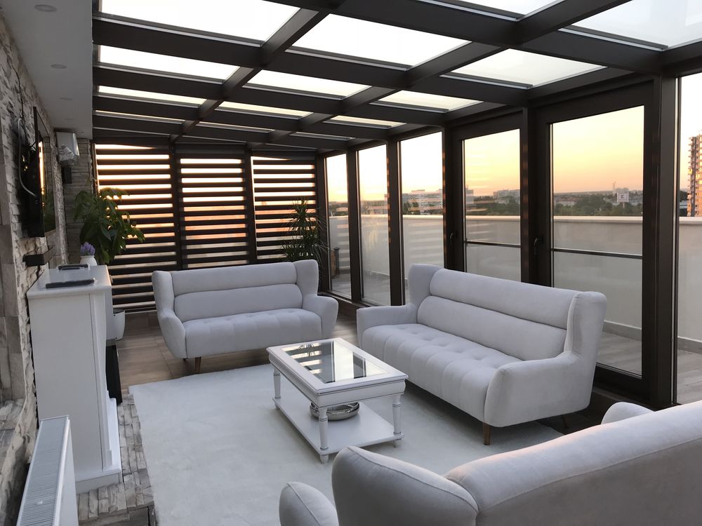 Apartament-PENTHOUSE - 3 camere de inchiriat