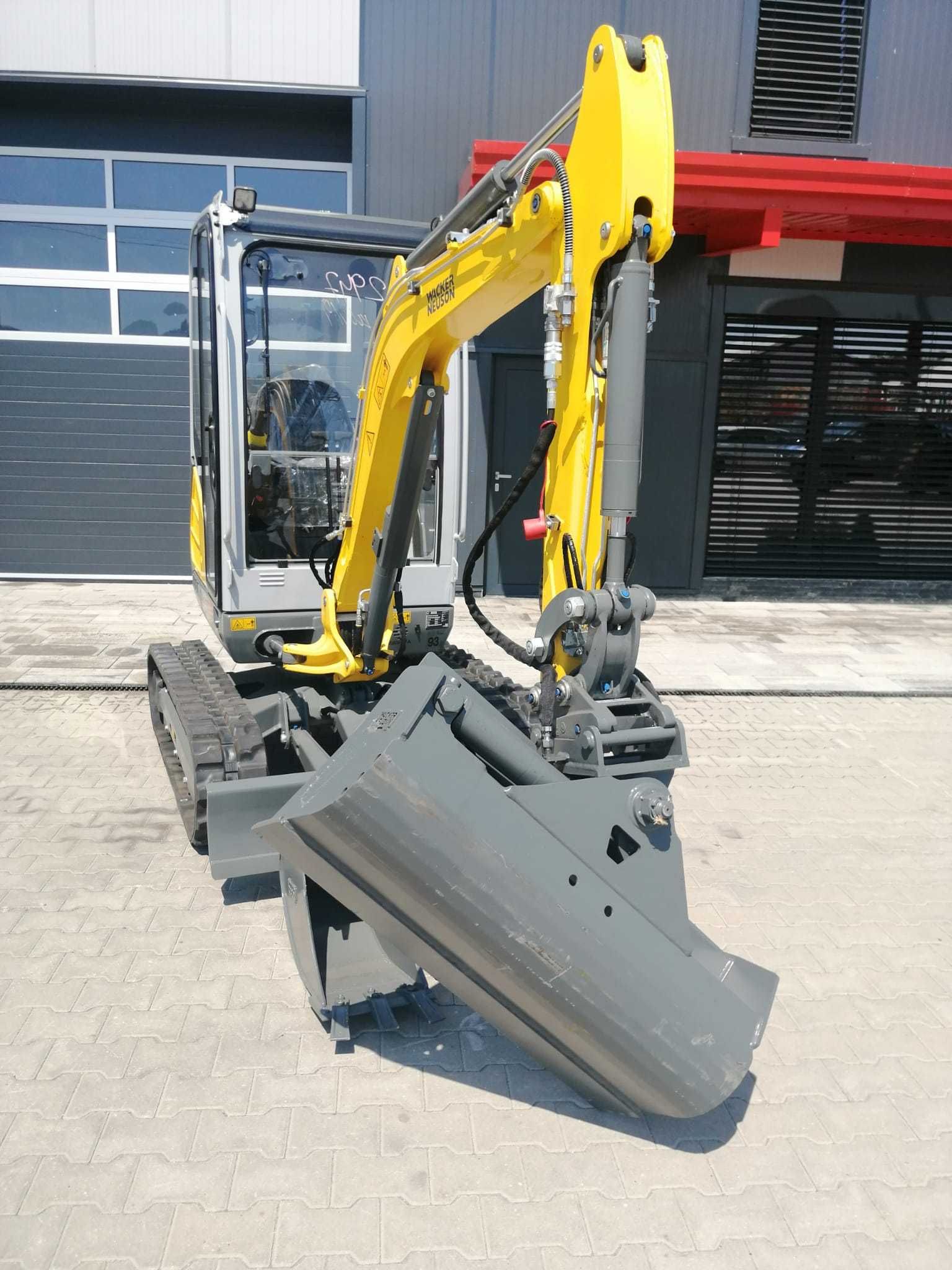 Miniexcavator Wacker Neuson ET24-DEALER AUTORIZAT