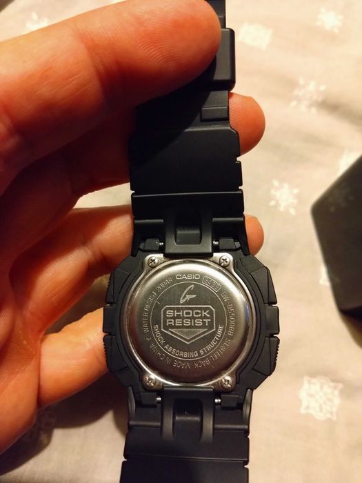 Часовници Tissot, Timex, Casio G shock