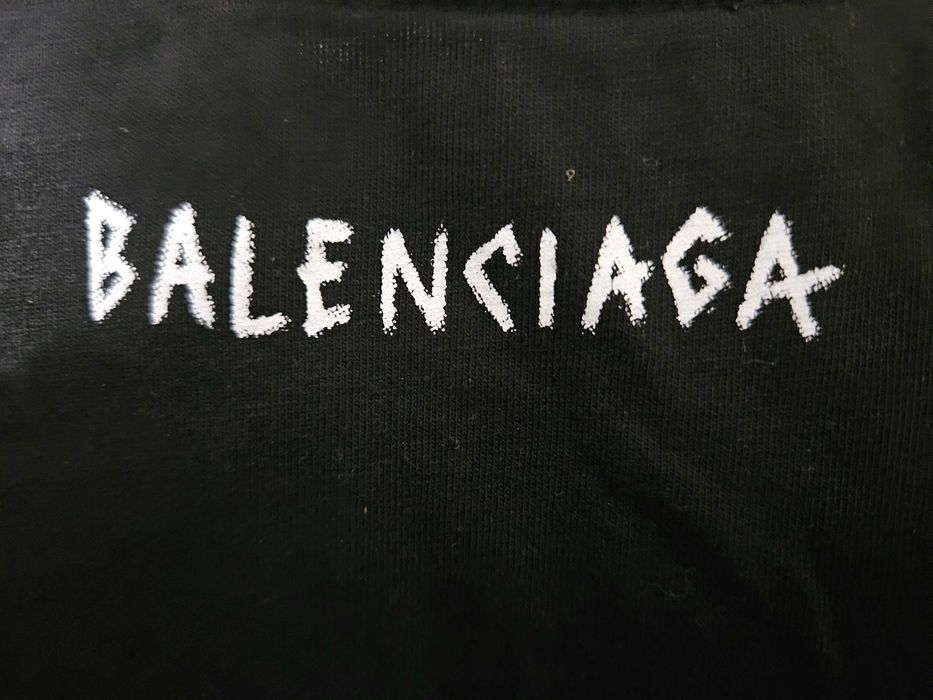Тениска Balenciaga