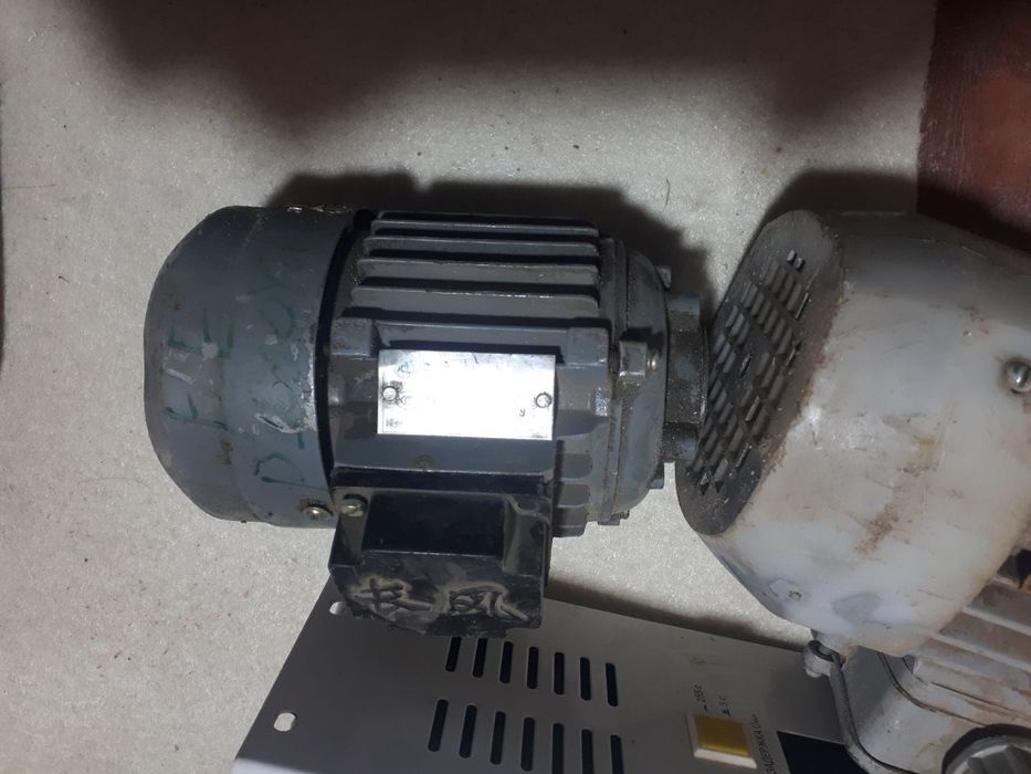 Електро матор 380 в 220 в  СССР