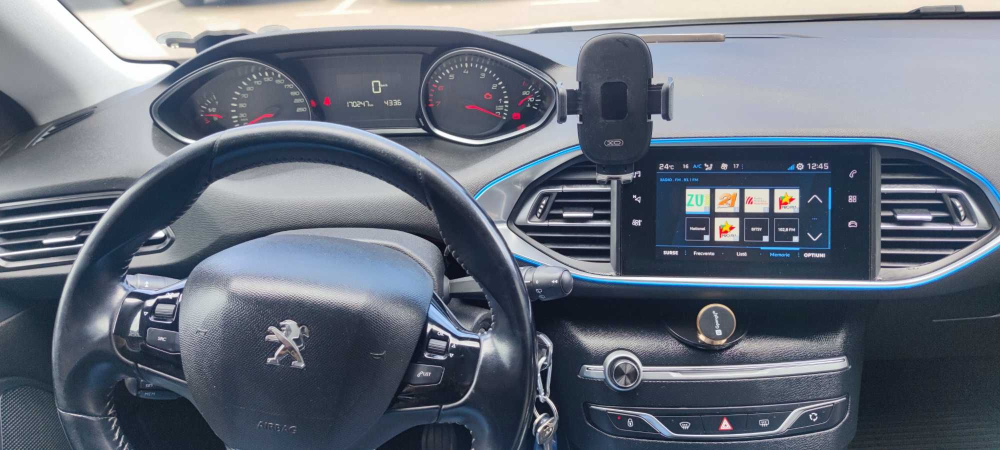 Peugeot 308, 1.2 benzina PourTech,110 CP