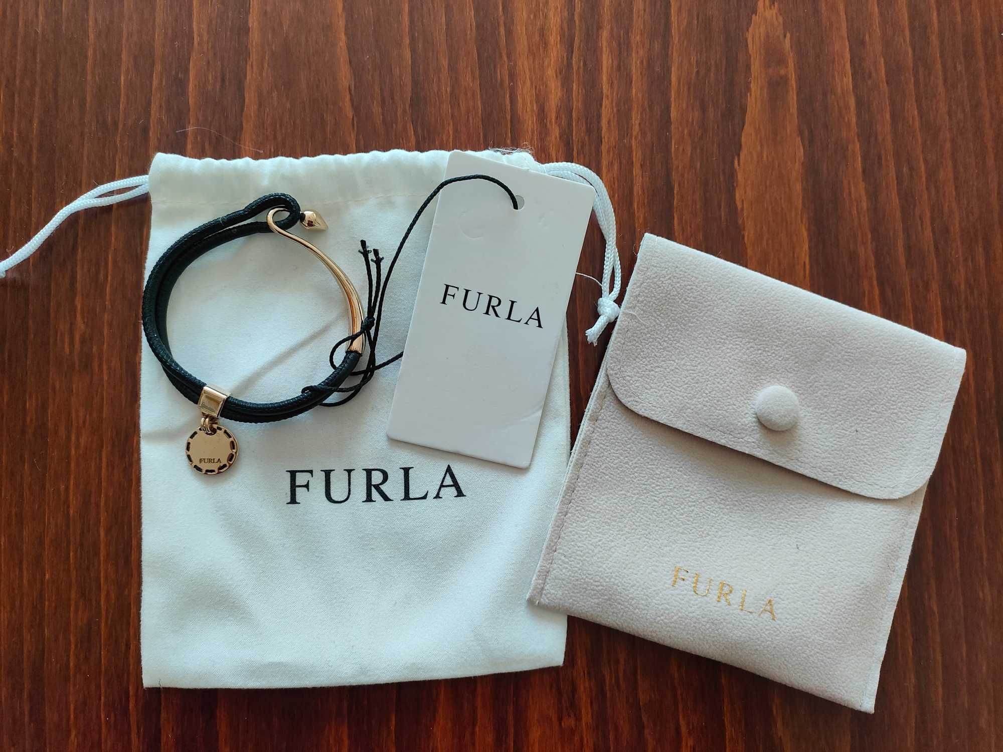 Дамска гривна FURLA, нова, черна кожа и позлатен метал, с кукичка, S.