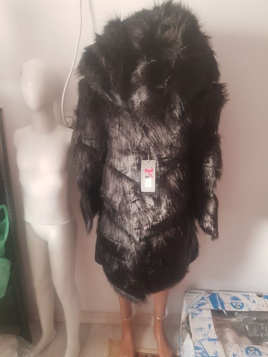 Haina de blană lunga