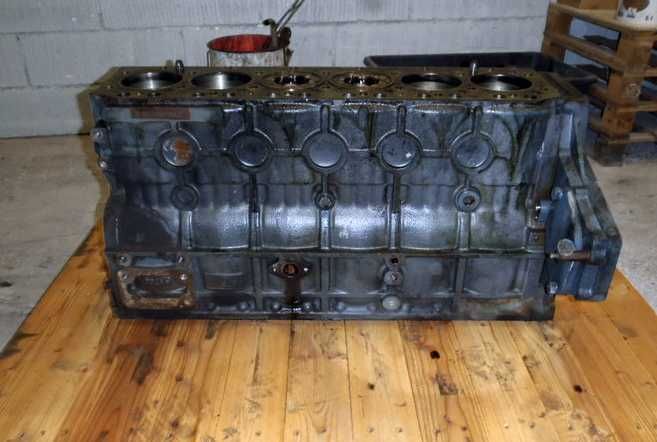 Bloc motor echipat Doosan DL06 - Piese de motor Doosan