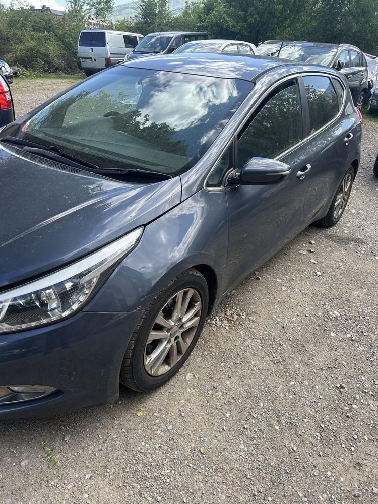 Kia Ceed 2013 1.6crdi НА ЧАСТИ