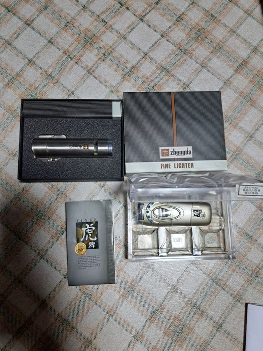 Зажигалки подарочные продам