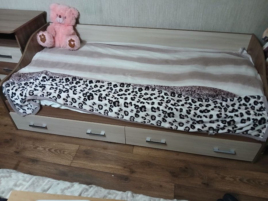 Продам детскую мебель