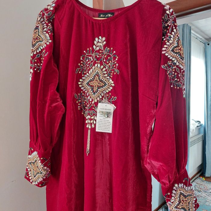 Платье  новый с сваровскими камнями