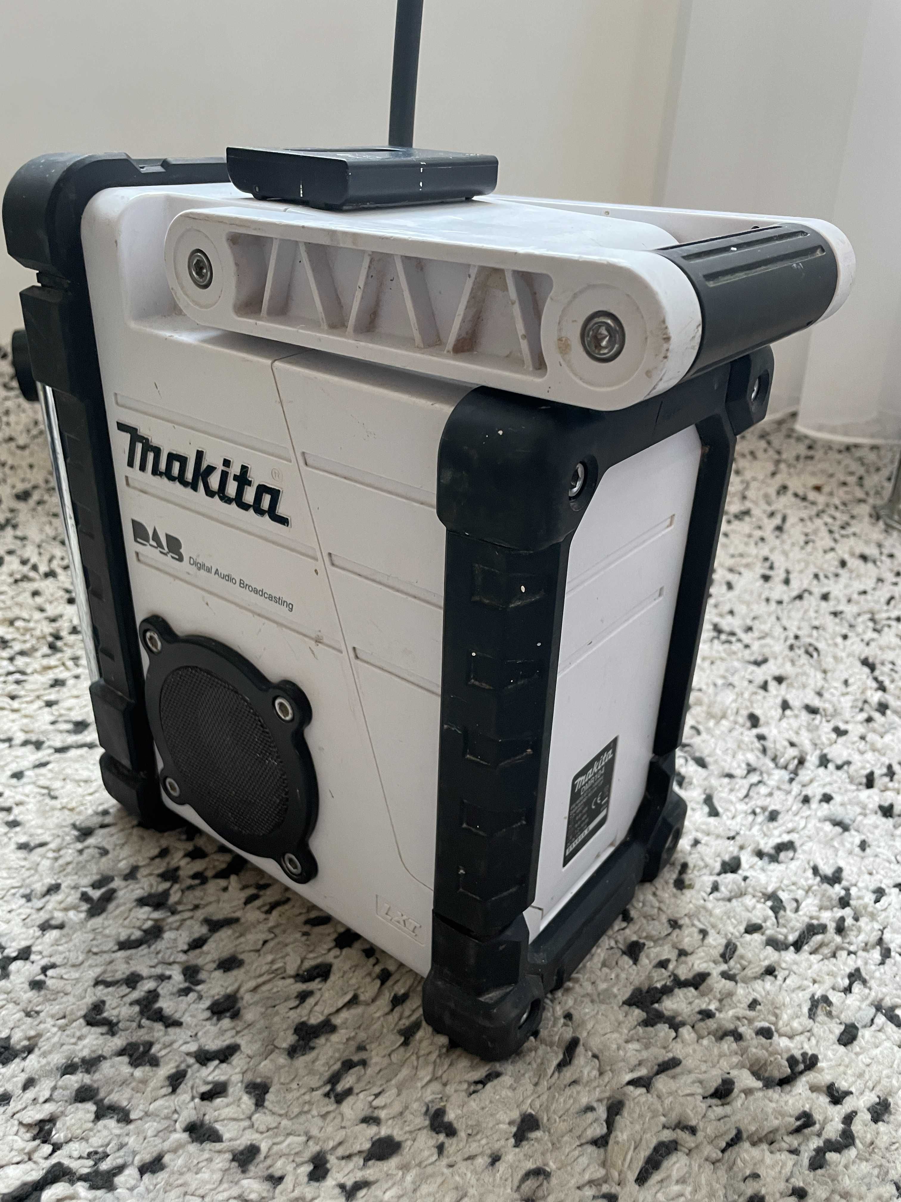 Radio de SANTIER de la MAKITA DMR104 incarcator baterii