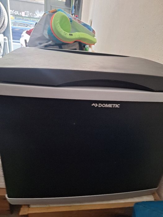 Vand lada frigorifica Dometic
