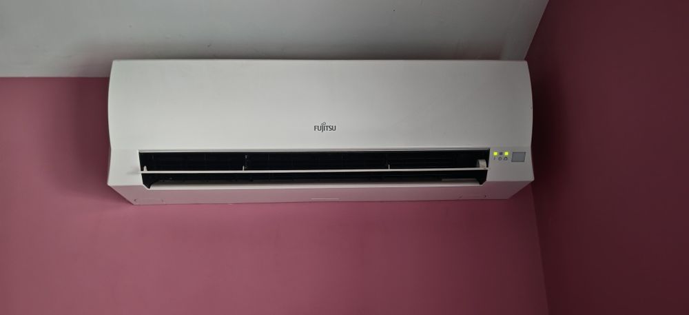 Климатик Fujitsu 12ка AOYG12LLC