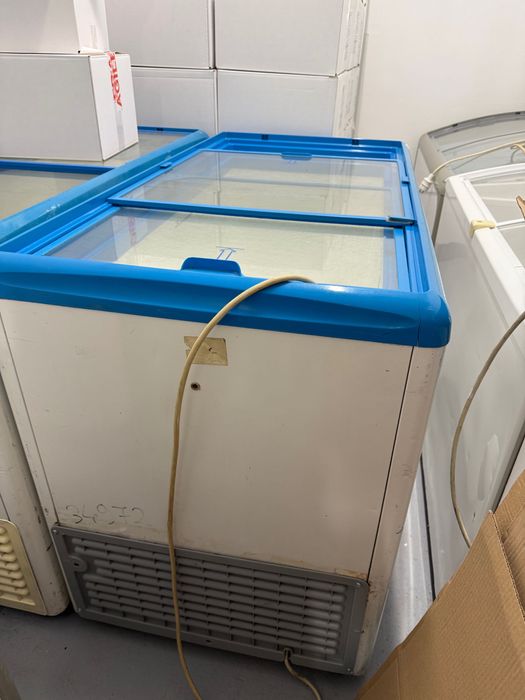 Lada frigorifica - congelator orizontal  cu usi glisante de sticla