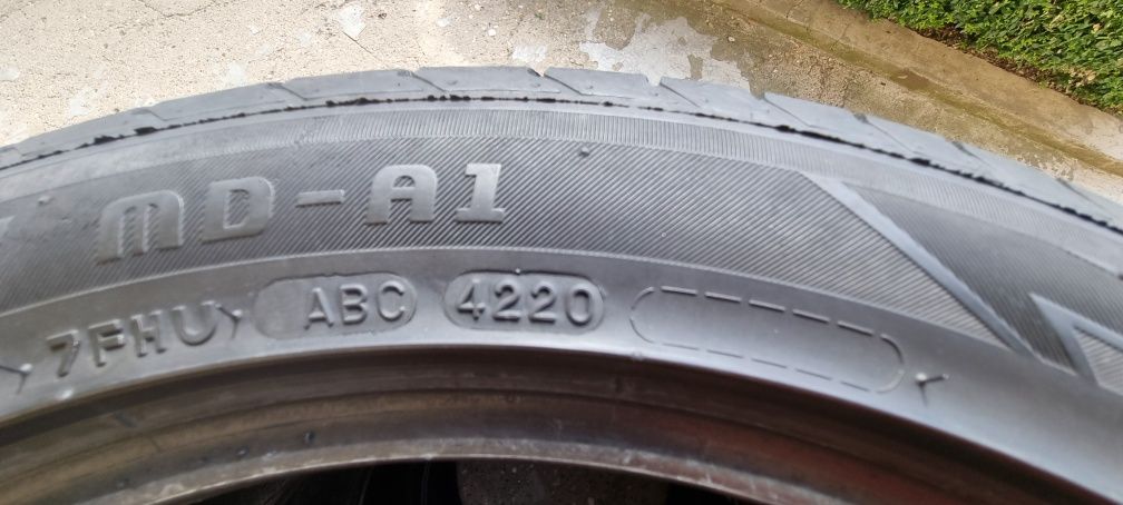 Летни гуми 245/45-18