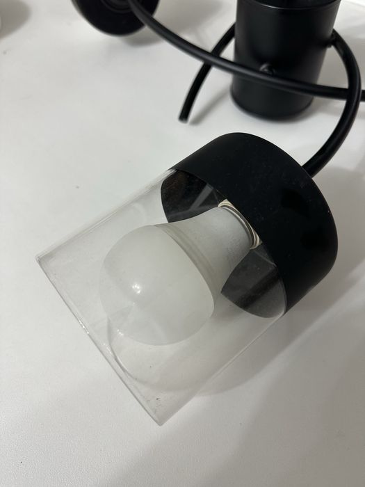 Продается люстра