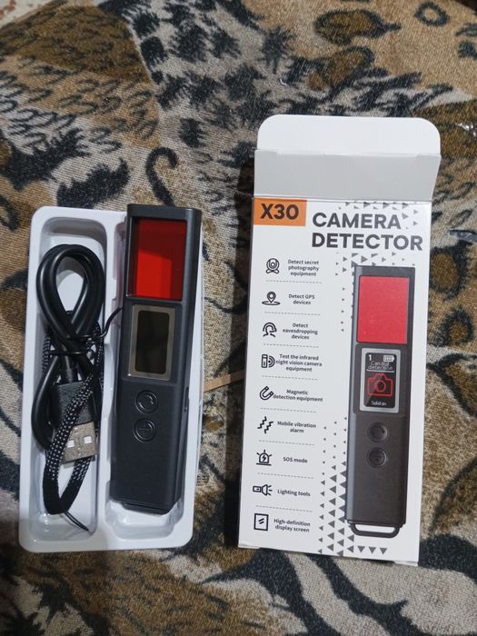 Ищет детектор камера  gps x30 x20