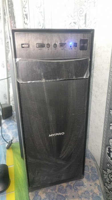 Комютер настольный