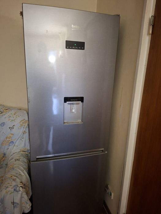 Combina frigorifica Beko