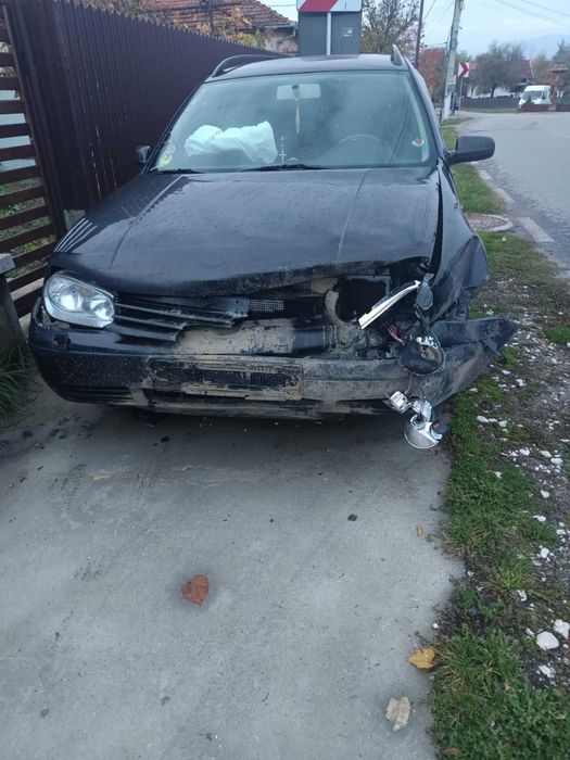 Volkswagen Golf IV 1.9 ALH   AVARIAT