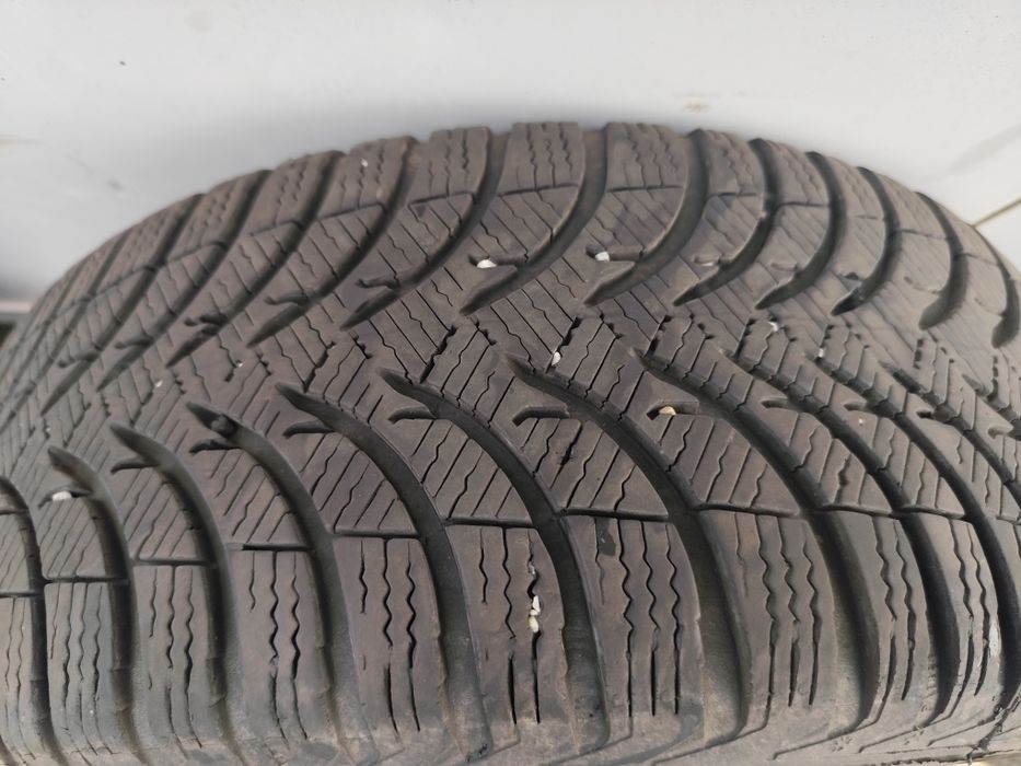 Set  4 Jante Ford Fiesta 4×108. Cu  anvelope M+S 195/50R15.