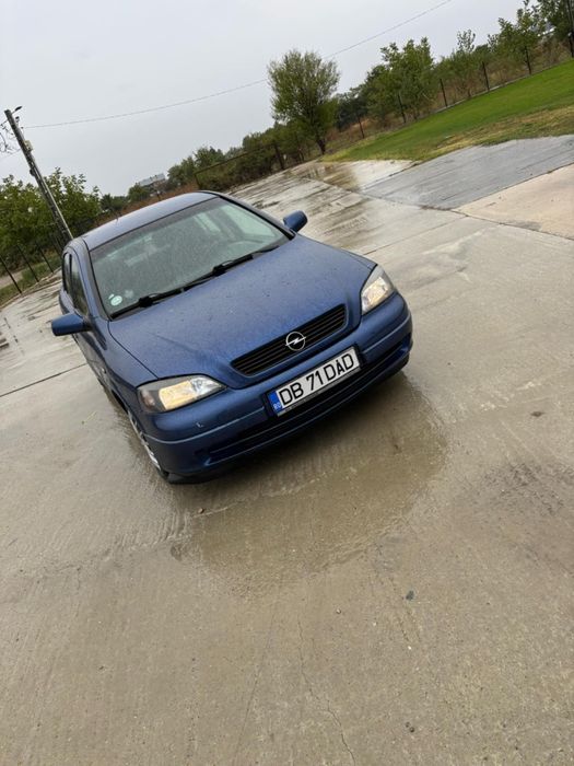 Vând Opel Astra G