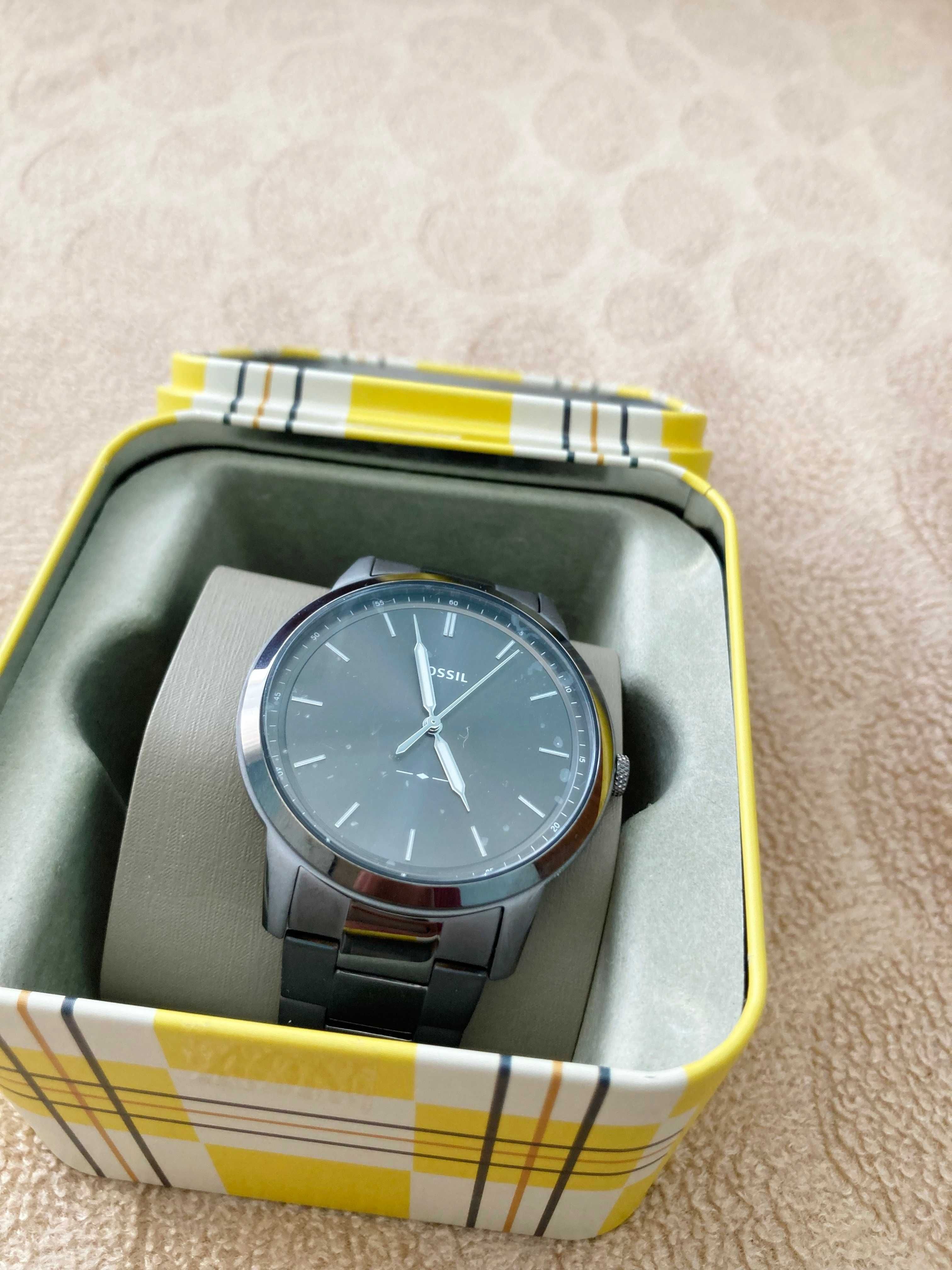 Fossil, Часовник The Minimalist с неръждаема стомана, Тъмносребрист