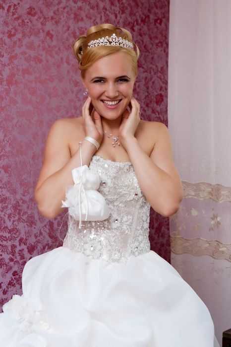 Rochie mireasa Lorange