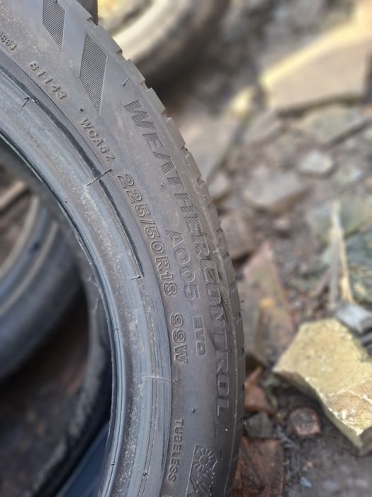 Vand set 4 anvelope 225 50 18 brigestone de iarna bune dot 2021