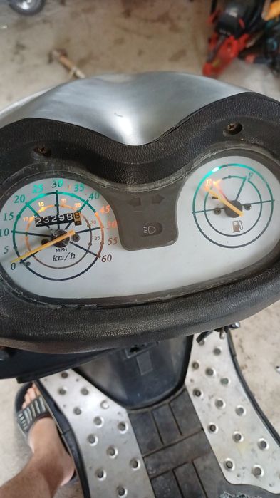 Scuter 50cc La vanzare