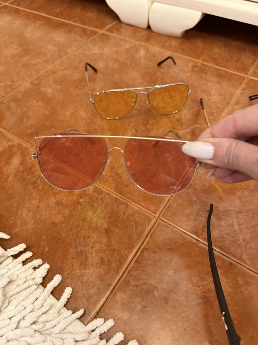 Очки разные новые. Покупала  в разных странах.