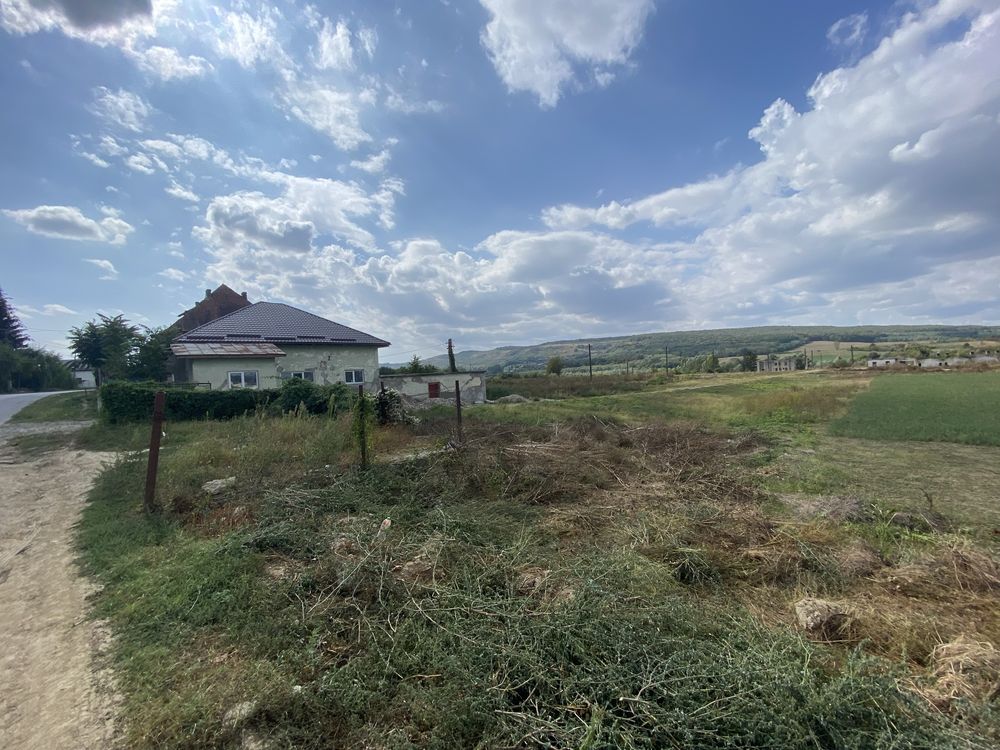 Teren de vanzare intravilan 720m.