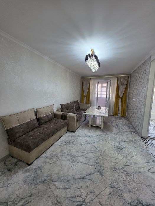 Vagzal 43 maktab 2 xona 3 xona qilingan