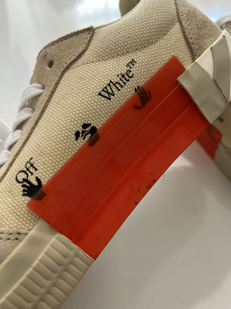 Оригинални Off-White дамски обувки 39 номер