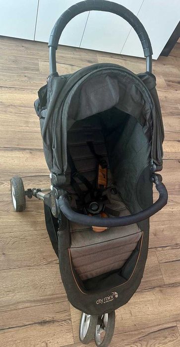 Cărucior Baby Jogger City Mini – cu cutie originală