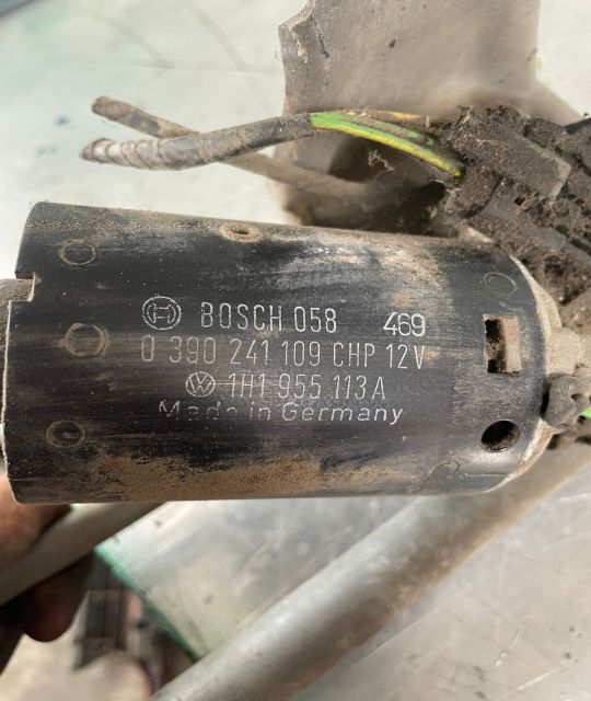 Motoras stergatoare volan pe stanga 1H1 955 113 A Volkswagen VW Golf