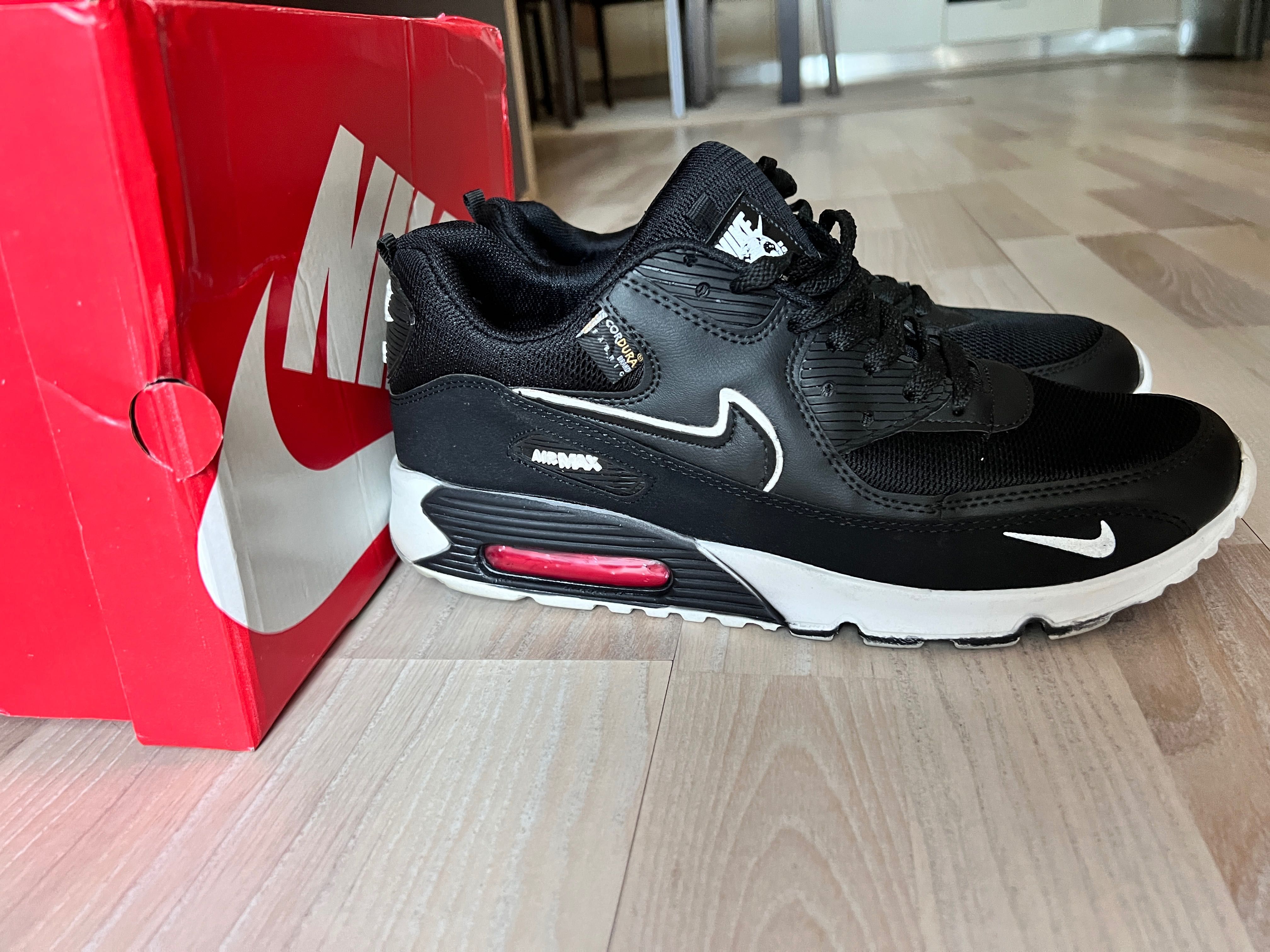 Обувки Nike Air Max 90
