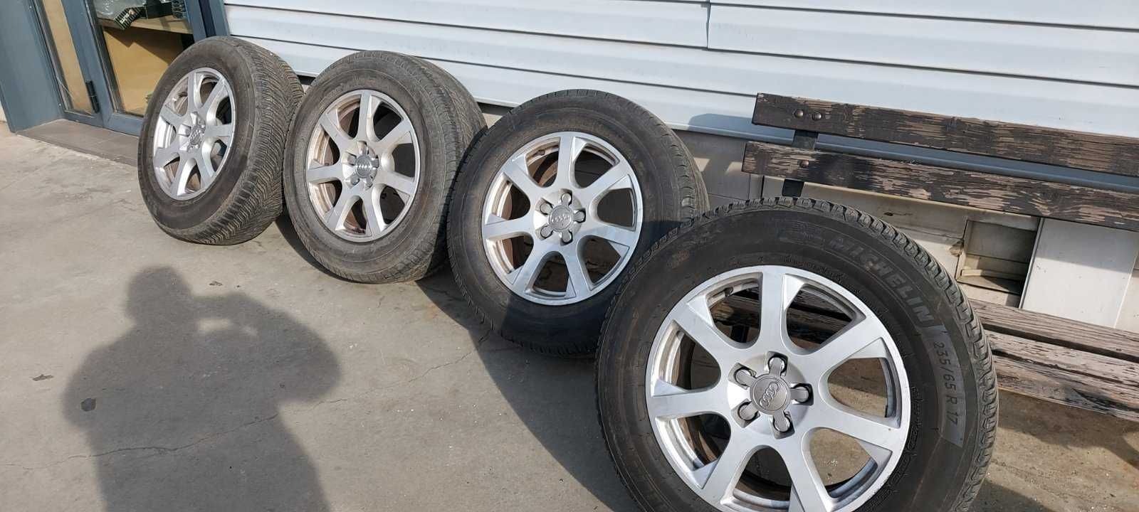 4 броя оригинални алуминиеви джанти с гуми за Ауди 17 цола 5х112
