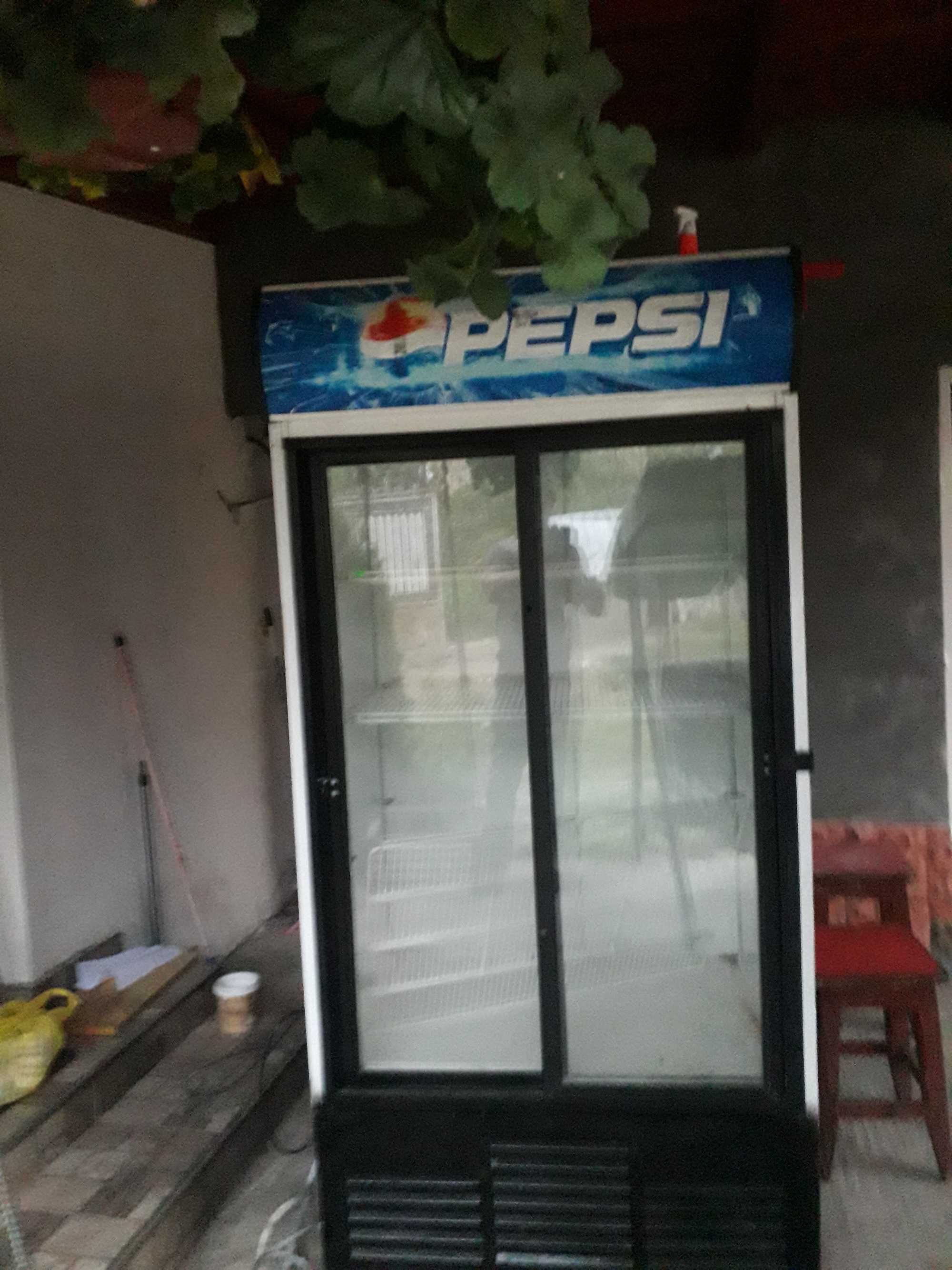 Vitrină frigorifică pepsi