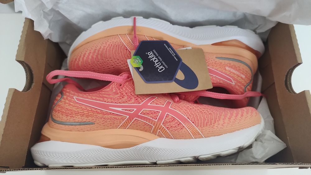 Маратонки Asics 39 номер - папая