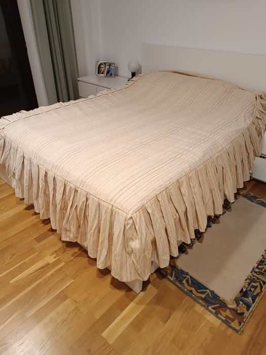 Cuvertura cu volane