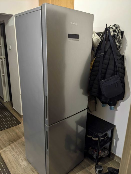 Combină frigorifică Arctic AK60320NFEMT+ full no frost